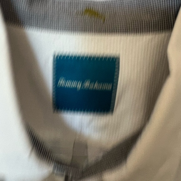 White 100% cotton Tommy Bahama button down - Picture 5 of 7